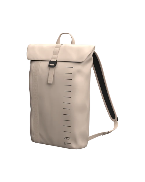 DB BOARD BAGS ESSENTIAL BACKPACK 12L FOGBOW BEIGE (EX) 1 DB BOARD BAGS ESSENTIAL BACKPACK 12L FOGBOW BEIGE (EX)