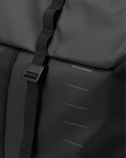DB BOARD BAGS ESSENTIAL BACKPACK 12L BLACK OUT (EX) -WavePulse Shop Essential Backpack 12L Black Out Db 3 93751.1694962247