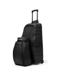 DB BOARD BAGS HUGGER 25L BLACK OUT (EX) -WavePulse Shop Hugger 2025L 20Packing 20Image03 103bd095 3450 4c58 a8ef c7f409cce97b 06963.1695564581